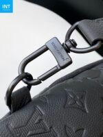 Louis Vuitton M26730 Duo Slingbag - Image 9