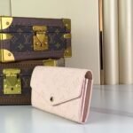 Louis Vuitton M83443 Sarah Wallet - Image 3