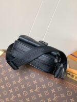 Louis Vuitton M12516 Getaway Messenger - Image 8