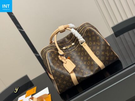 Louis Vuitton Keepall Bandoulière 40