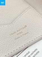Louis Vuitton M25917 Passport Cover - Image 12