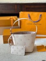 Louis Vuitton All In BB