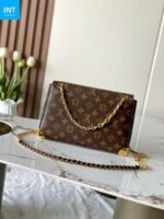 Louis Vuitton M14526 Trunkie - Image 7