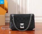 Louis Vuitton M28137 Trunkie - Image 5