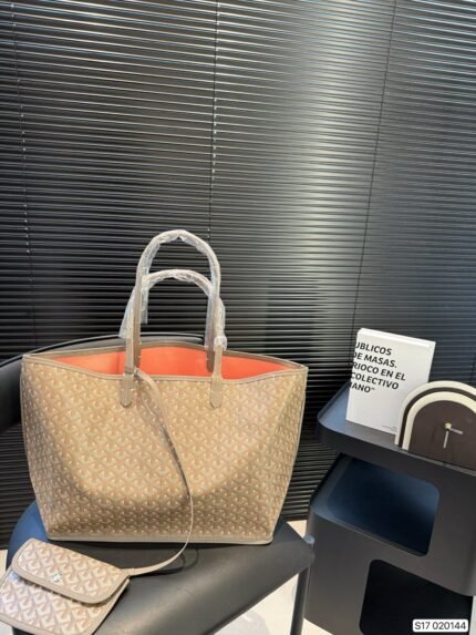 Goyard Saint Louis GM Bag