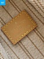 Louis Vuitton M27516 Side Trunk MM - Image 11