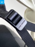 Louis Vuitton M15259 Discovery Work Backpack - Image 9