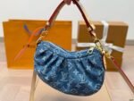 Louis Vuitton M13571 Pochette Valley - Image 2