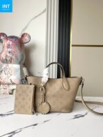 Louis Vuitton M21849 Blossom PM - Image 7