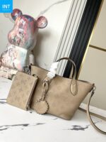 Louis Vuitton M21849 Blossom PM - Image 2
