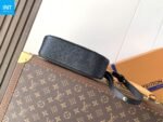 Louis Vuitton M25518 Tiny Camera Bag - Image 6