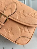 Louis Vuitton M11817 Diane - Image 7