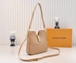 Louis Vuitton’s new hobo bag - Image 3