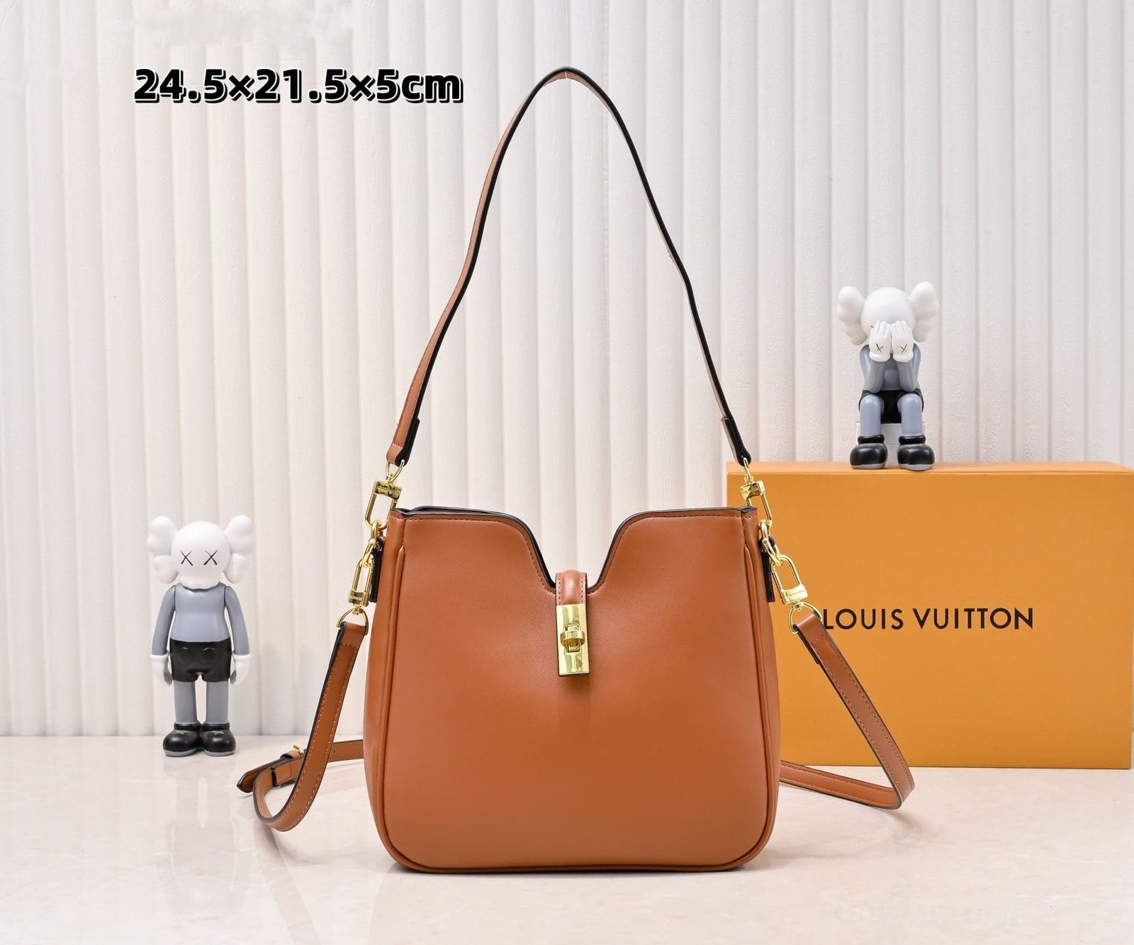 IMG_6296-1 Louis Vuitton’s new hobo bag - Image 1