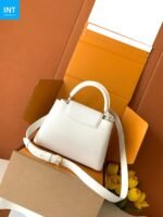 Louis Vuitton M24737 Capucines BB - Image 6
