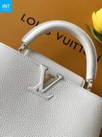 Louis Vuitton M24737 Capucines BB - Image 11