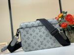 Louis Vuitton M46603 Trio Messenger - Image 3