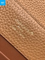 Louis Vuitton M25089 Capucines BB - Image 11