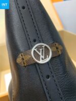 Louis Vuitton M28160 CarryAll East West - Image 7