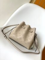 Louis Vuitton M57201 Bella - Image 5