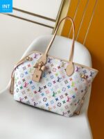 Louis Vuitton M27839 LV x TM Neverwoof - Image 3