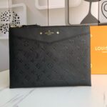 Louis Vuitton M62937 Daily Pouch - Image 4
