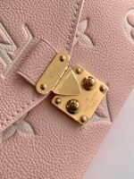 Louis Vuitton M14208 Pochette Métis East West - Image 8