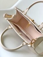 Louis Vuitton M23637 Lock & Go - Image 5