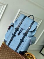 Louis Vuitton M14676 Christopher MM - Image 2