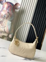 Louis Vuitton M82519 Mini Moon - Image 6
