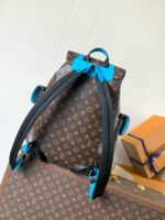 Louis Vuitton M12729 Christopher MM - Image 4