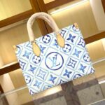 Louis Vuitton M11262 OnTheGo MM - Image 5