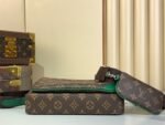 Louis Vuitton M12766 Trio Messenger - Image 5