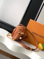 Louis Vuitton M12753 Mini Bumbag - Image 3