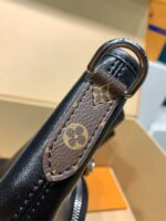 Louis Vuitton M14377 No Way Vibe - Image 13