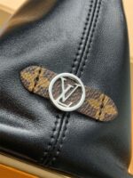 Louis Vuitton M14377 No Way Vibe - Image 11