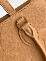 Louis Vuitton M14255 OnTheGo MM - Image 7