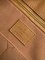 Louis Vuitton M14255 OnTheGo MM - Image 10