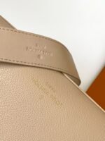 Louis Vuitton M20600 On My Side PM - Image 11