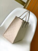 Louis Vuitton M46531 OnTheGo MM - Image 7