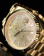 Rolex Day-Date 40 228238 Yellow Gold Diamond Pavé Dial (2025) - Image 6
