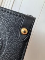 Louis Vuitton M44925 OnTheGo GM - Image 9