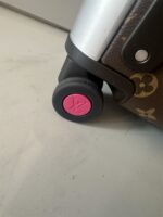 Louis Vuitton M12612 Horizon 55 - Image 13