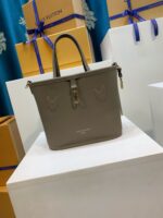 Louis Vuitton M12109 Neverfull Bandoulière Inside Out BB - Image 7