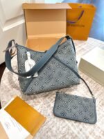 Louis Vuitton Carryall - Image 9