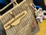 Louis Vuitton M11948 Neverfull Bandoulière Inside Out GM - Image 8