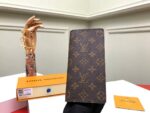 Louis Vuitton M66540 Wallet - Image 2