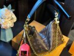Louis Vuitton M12075 Lucky Trunk - Image 2