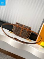 Louis Vuitton M27096 Solo - Image 4