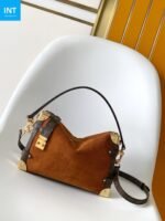 Louis Vuitton M15072 Side Trunk MM - Image 2